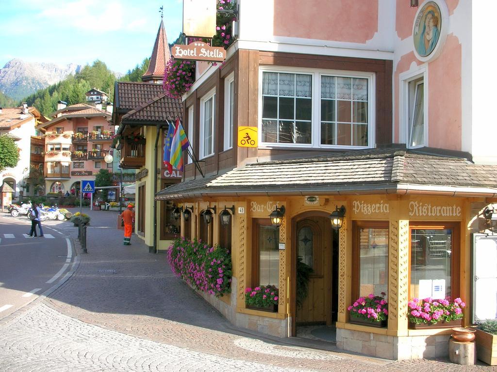 Hotel Stella Moena Exteriör bild